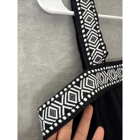 Women's Black & White Sun Dress | Resort Vacay Floral Medallion Print | … - Picture 14 of 16